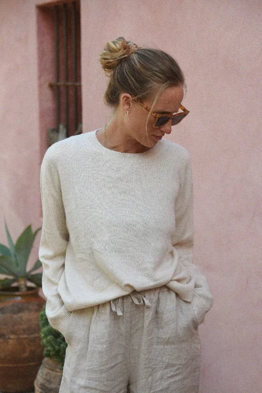 The Cashmere Cove Crew Neck // Moon