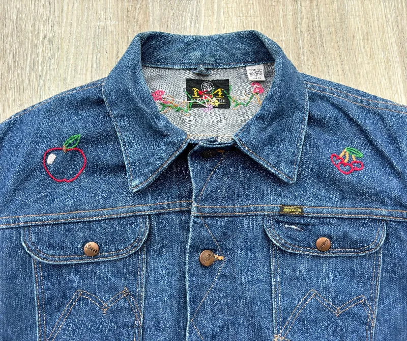 Medium - Vintage 70s Blue Bell Maverick by Wrangler Embroidered Denim / Jean Jacket