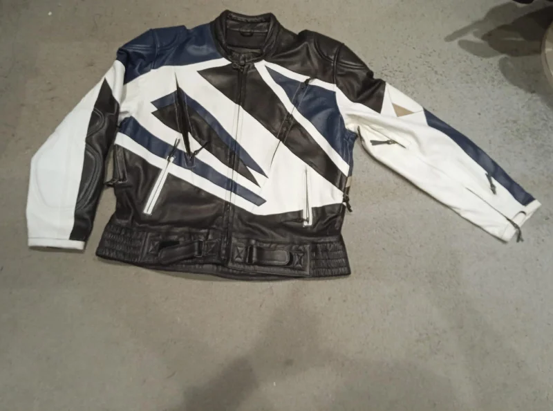 BIKER JACKET (Copy)